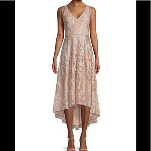 Belle by Badgley Mischka
Hi-Lo Embroidery Dress